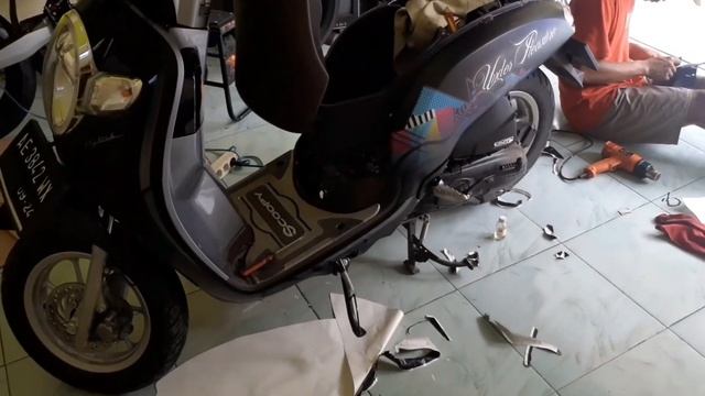 decal scoopy simple смотреть онлайн