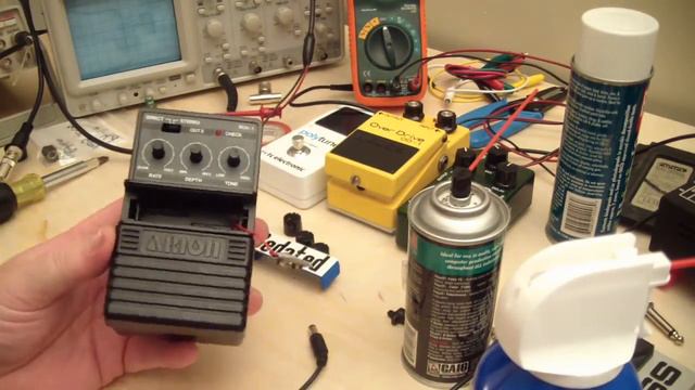 Do It Yourself Musician #17 - Arion SCH-1 Chorus repair смотреть онлайн