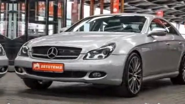 Я нашёл банан он Продаётся в той автосалоны где Паша пэл свойу первую BMW покупал смотреть онлайн
