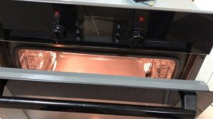 Духовой шкаф BOSCH не включается