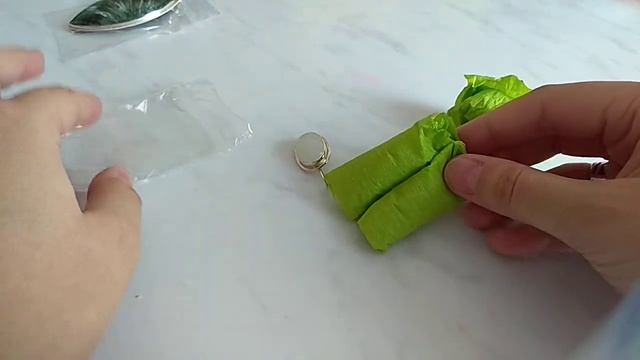 Посылочка из Иркутска с украшениями смотреть онлайн