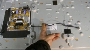 Что можно сделать из разбитого жк телевизора?