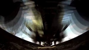 Под поездом