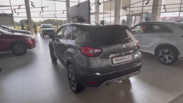 Renault Kaptur Style 1,6 CVT смотреть онлайн