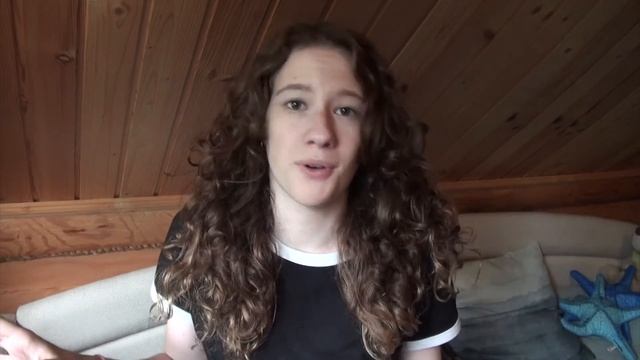 Я пропустила свой выпускной из-за короны и поэтому отстригла себе каре смотреть онлайн