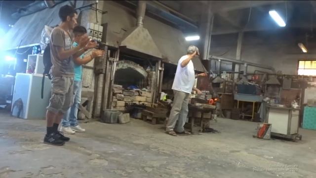 В мастерской стеклодува на острове Мурано Италия смотреть онлайн