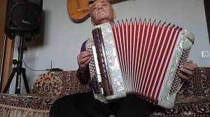 Попурри на песни 70-х–80-х годов. Миди-баян от Владимира Бутусова