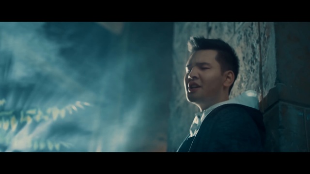 Sardor Rahimxon va Shohzamon - Narxi qancha mehrni ayting_2K смотреть онлайн