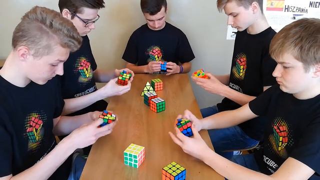 Układamy 11 kostek :D смотреть онлайн