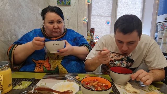 Мукбанг! Mukbang! №2, 2 день ?гороховый суп?