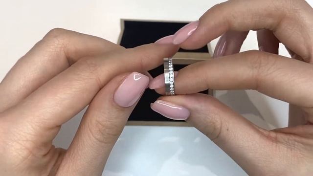 Парные обручальные кольца с бриллиантовой дорожкой смотреть онлайн