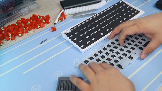KBD67 Lite Review and Teardown- The First of the NK65 Killers - Entry Level Gasket Mount Keyboard смотреть онлайн
