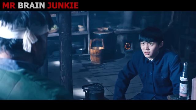 Horrifically Mutated Aliens Invade Earth to Hunt For Human Flesh смотреть онлайн