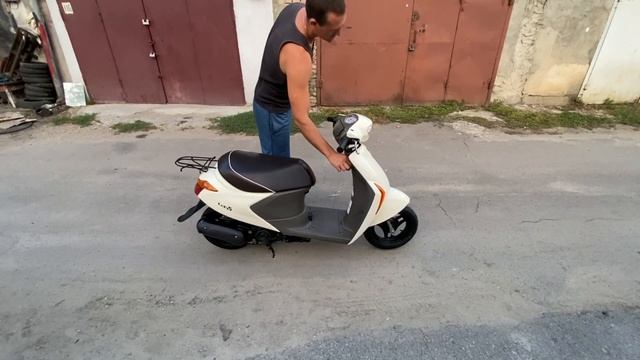 Продаю скутера/.Suzuki Lets 5/Сузукі Летс 5 смотреть онлайн