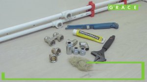 Плинтус AQUA 37 для закрытия горизонтальной разводки отопления с нижним подключением к радиатору