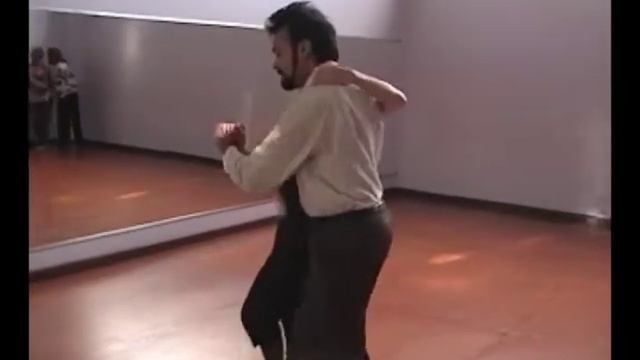 Ana Szerman e Guillermo Abraham bailam Tango de Pugliese no Centro de Dança em Brasília смотреть онлайн