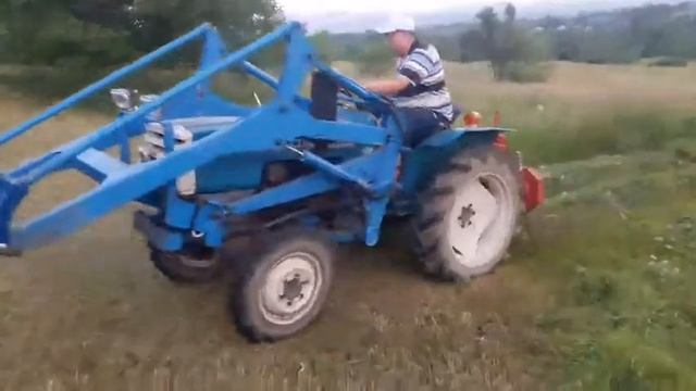 Mitsubishi D1850 японський мінітрактор роторна косарка Agromech смотреть онлайн