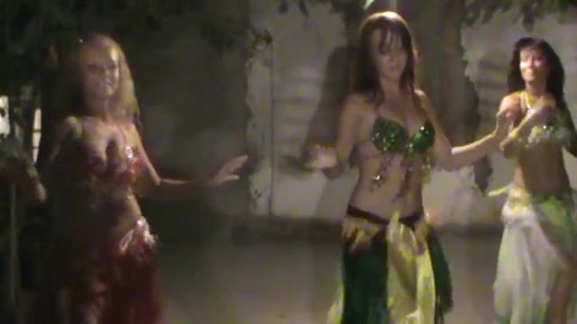 Восточные танцы от Ани, Наташи и Карины из Киева. смотреть онлайн