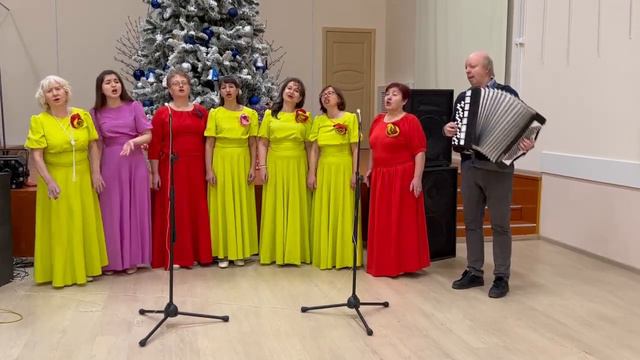 Ансамбль "Подмосковные зори". Белая черёмуха смотреть онлайн