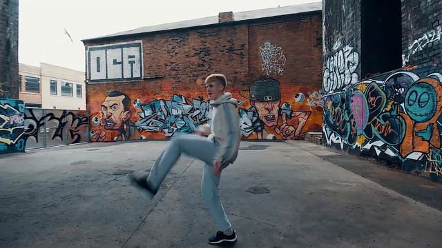 Jamie Bell routine with Jack Buck Films смотреть онлайн