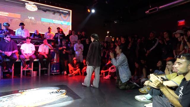 JSMOOTH VS SONYA - TOP 4 POPPING - FREESTYLE SESSION 2023 смотреть онлайн