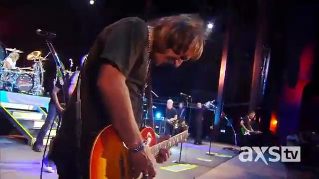 Chicago & Reo Speedwagon - 25 Or 6 To 4