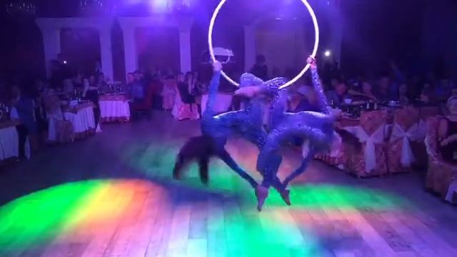 Акробатическое шоу на кубе, кольце и др. Состав №3 | Event-агентство ANNA LEGENDA смотреть онлайн