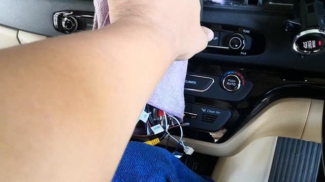 Kia carnival canbus จอ android test โชว์แอร์ ออกจอหลัง hdmi คุมพวงมาลัย กล้องหลัง สมบูรณ์ ปลักตรง смотреть онлайн