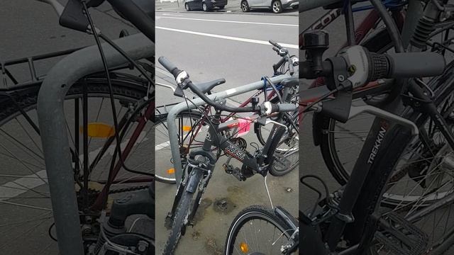 Утилизация велосипедов в Германии. смотреть онлайн
