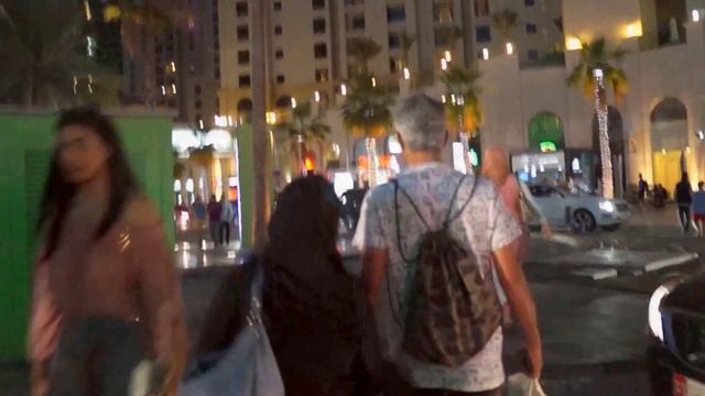 Dubai JBR Beach Walk After Dark смотреть онлайн