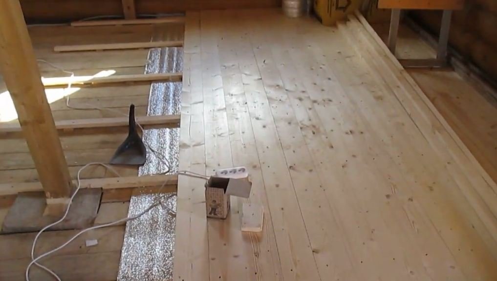 Простейший бюджетный настил пола из шпунтованной доски смотреть онлайн