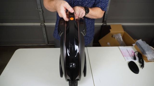 InMotion V8S Unboxing: Electric Unicycle For Beginners (EUC)
