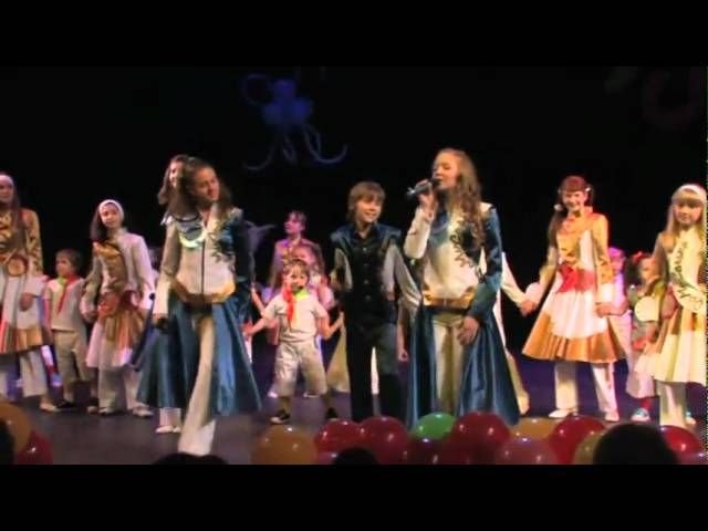 Домисолька - это моя семья. Фрагмент из Отчетного концерта смотреть онлайн