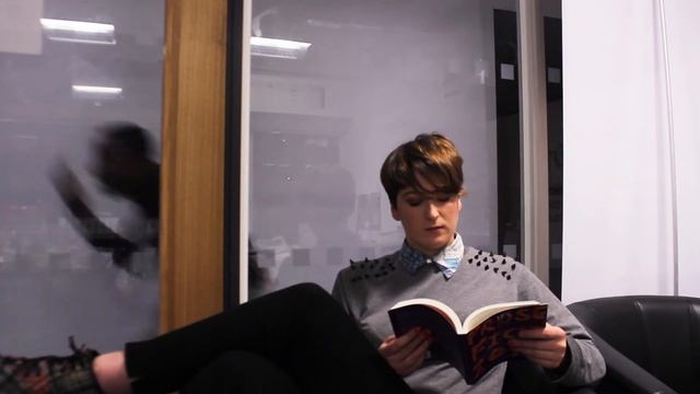 Three Word Sketch | Bloopers смотреть онлайн