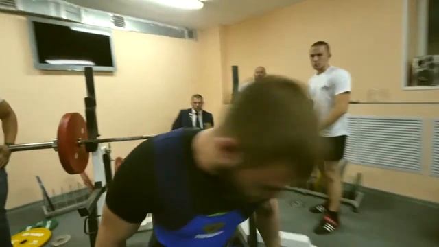 Кубок города Владивостока по жиму лежа С жимом лежа в Новый год! смотреть онлайн