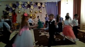 Выпускной вальс в детском саду