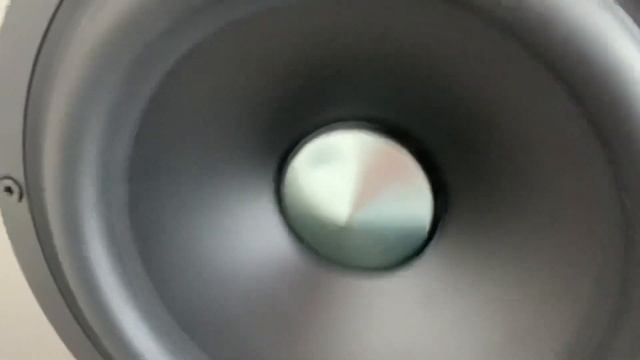 EDIFIER T5 Subwoofer Epicenter Test