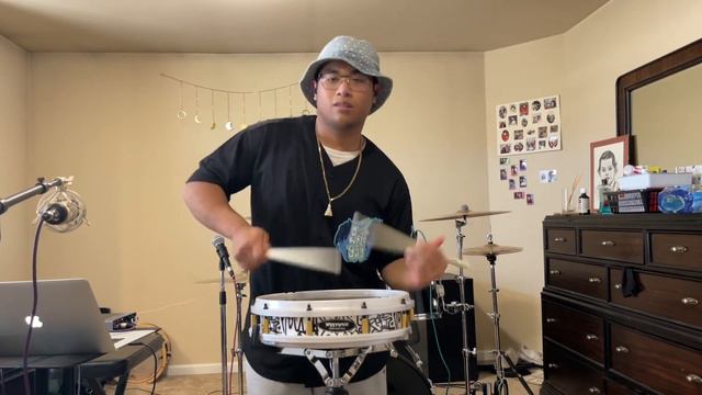 Xymox Hybrid Snare “She Make It Clap” FreeStyle смотреть онлайн