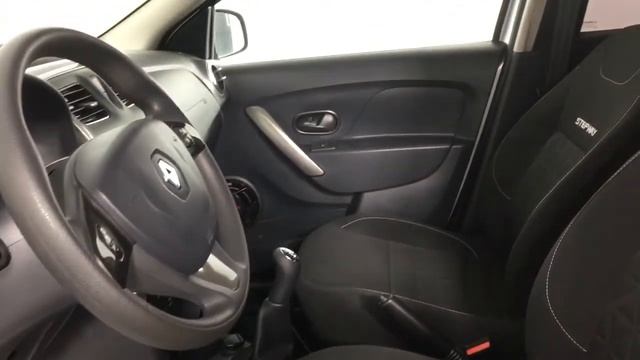 Видеопрезентация автомобиля Renault Sandero смотреть онлайн