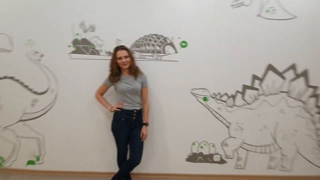 Роспись стен в детской комнате в ЖК 5 ЗВЕЗД: Видеоотзыв смотреть онлайн