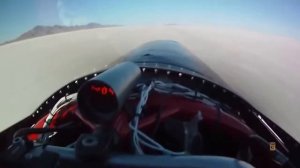 Самая быстрая машина на земле 1000 км ч просто ракета