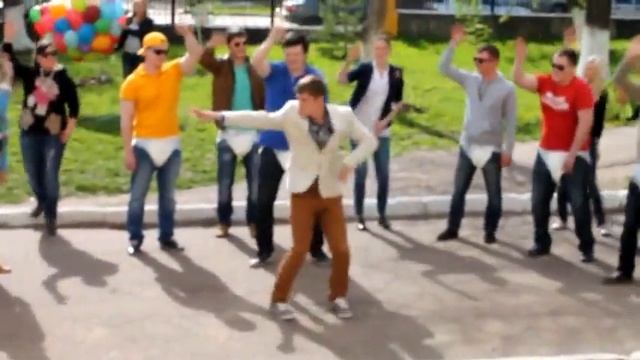 Выписка из Роддома . смотрите. и учитесь . вот как надо встречать из род дома смотреть онлайн