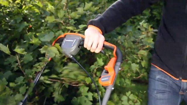 Autowalk удобная регулировка скорости перемещения газонокосилки Husqvarna любой рукой смотреть онлайн