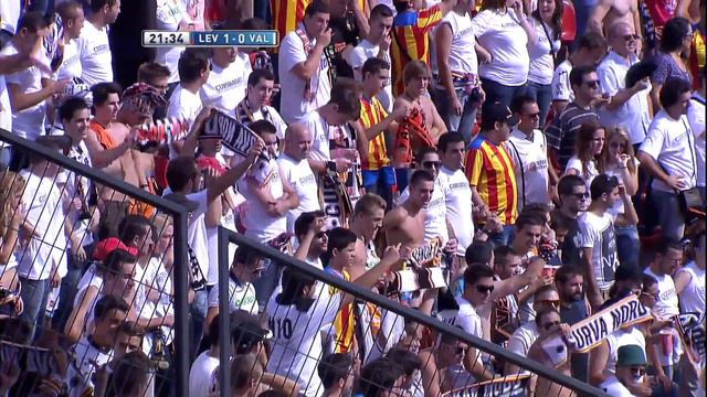 Golazo De Obafemi Martins (1-0) En El Levante UD - Valencia CF