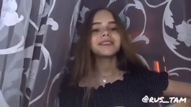 Руки Вверх (ЛУЧШЕЕ ИСПОЛНЕНИЕ) А он тебя целует💣 смотреть онлайн