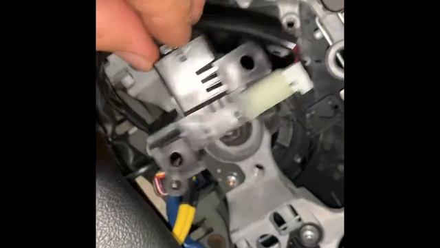 2016 Toyota Camry Cruise Control Lever Repair смотреть онлайн