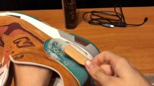 КАК НЕПРОПЕЧЕННЫЙ УХАЖИВАЕТ ЗА ОБУВЬЮ. Saphir omnidaim.