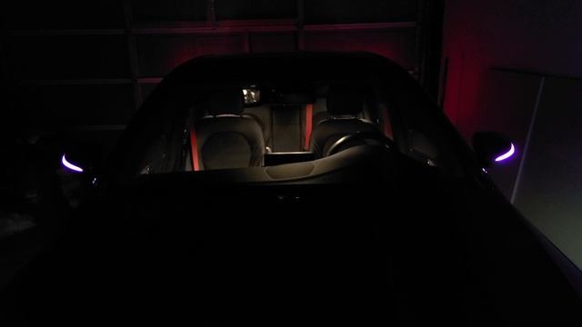 GRD dynamic blue/amber side mirror LED's for Mercedes W205 - front view смотреть онлайн