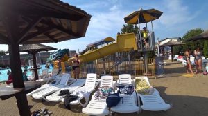 Аквапарк в Анапе _Золотой пляж_. Прогулялись по аквапарку и прокатились на всех горках.