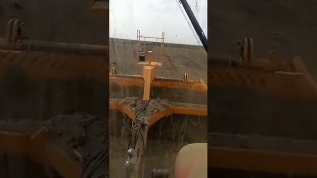 Братки бросили бизнес и пересели на трактора!!! смотреть онлайн